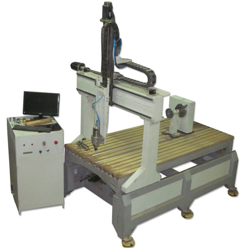 Фрезерний верстат із ЧПУ